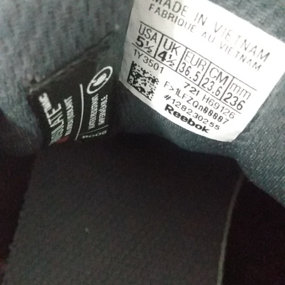 REEBOK BLACK SUEDE CLUB C MID II TENNIS SHOES SNEAKERS SIZE 5.5 NWT - Picture 9 of 11